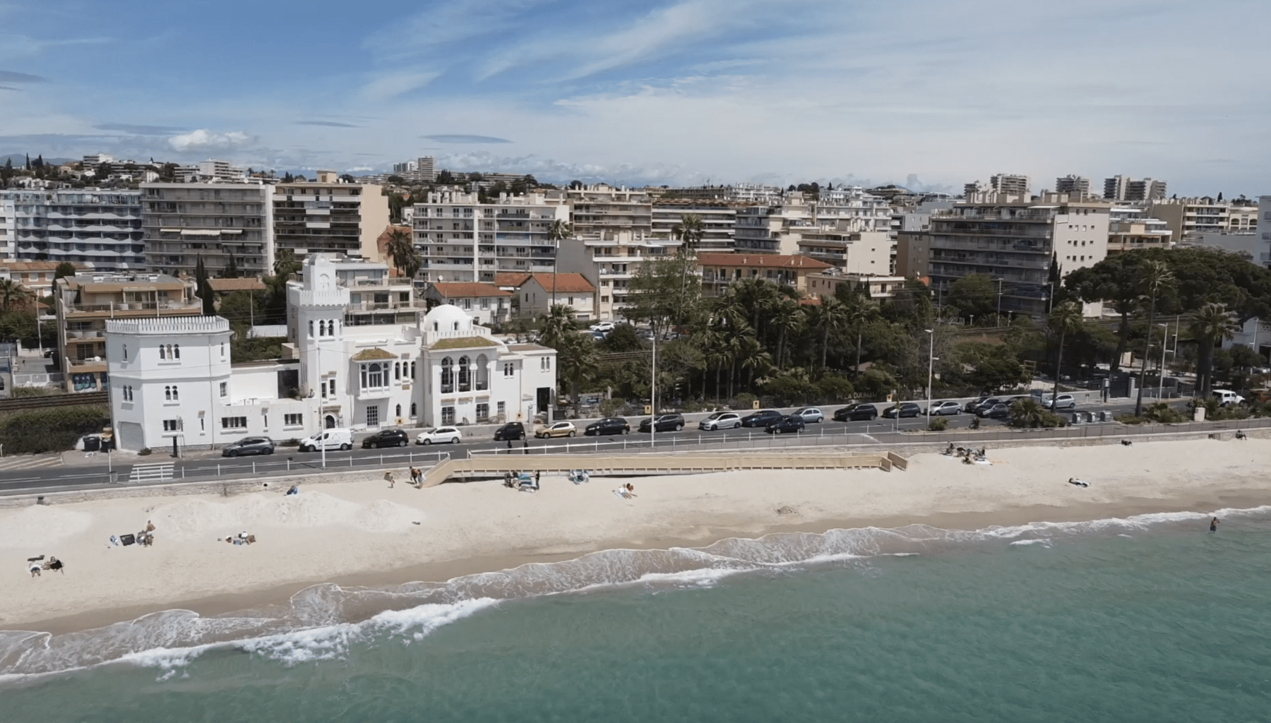 to Villa Djunah Best restaurants in Juan les pins